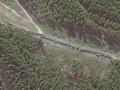 Imágenes satélite del convoy ruso en Ucrania, en terreno embarrado