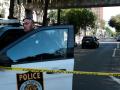 Un agente de Policía, en la escena del crimen del tiroteo del pasado 2 de abril en Sacramento, California
