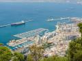 Gibraltar renuncia al rascacielos y reduce el tamaño del puerto deportivo que había previsto en la cara este del Peñón