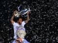 Marcelo levanta la Copa de Europa en la Cibeles