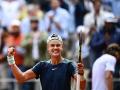 Holger Rune celebra su pase a cuartos de final de Roland Garros