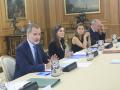 Felipe VI, junto a la Reina Letizia, este jueves en su reunión con la Comisión Delegada de la Fundación Princesa de Girona