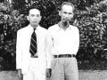 Hồ Chí Minh (en el lado derecho de la imagen) fue pintado por su compañero Võ Nguyen Giáp en 1945