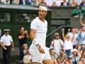 Rafa Nadal en un momento de su partido de cuartos de final de Wimbledon