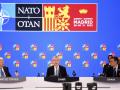 El presidente de Estados Unidos, Joan Biden; el secretario general de la OTAN, Jens Stoltenberg y el presidente del Gobierno de España, Pedro Sánchez, en la 32 edición de la OTAN celebrada en Madrid