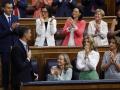 Pedro Sánchez da las gracias a la bancada del PSOE