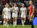 Los jugadores ingleses celebran un gol ante España en este partido de cuartos de final