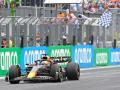 Verstappen, cruzando la línea de meta en Hungría