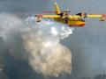 Los Canadair tienen capacidad para llevar hasta 6.000 litros de agua