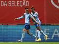 Álvaro Morata celebra con Nico Williams -el asistente- el gol que da la victoria a España en Portugal