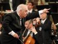 Daniel Barenboim dirige a la Filarmónica de Viena en el concierto de Año Nuevo