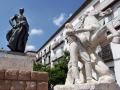 Monumento a Manolete en la plaza del Conde de Priego