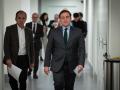 El ministro de Asuntos Exteriores, Unión Europea y Cooperación, José Manuel Albares, tras reunirse con las principales autoridades locales y autonómicas con competencias en el Campo de Gibraltar, para explicar el alcance de las negociaciones de España y la Comisión sobre Gibraltar, que están en una fase muy avanzada. EFE/ Fernando Villar