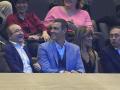 Miquel Iceta, Pedro Sánchez y su esposa y el ministro de Exteriores, José Manuel Albares, en el concierto de Joan Manuel Serrat