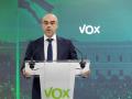 Jorge Buxadé atiende a los medios en la sede nacional de Vox