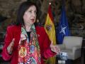 La ministra de Defensa Margarita Robles durante una visita a Melilla