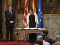 El presidente de la Comunidad Valenciana, Ximo Puig, junto a Rosa Pérez Garijo, en su toma de posesión como consejera de Transparencia.