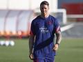 Fernando Torres dirigiendo un entrenamiento del juvenil del Atlético de Madrid