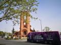 El autobús que invita a participar de la Fiesta de la Resurrección ya recorre Madrid