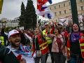 Miembros de los sindicatos franceses protestan en ocasión del 1 de mayo