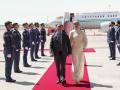 El presidente de Colombia, junto a su esposa, a su llegada a Madrid, este martes