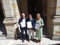De izquierda a derecha: Daniel Portero, candidato del PP en Durango; Raquel González, presidenta del PP en Vizcaya; y Carlos García, cabeza de lista del PP en Durango