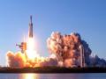Un cohete de SpaceX despega desde el Centro Espacial Kennedy (Florida) en abril