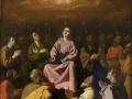 Los orígenes de la fiesta Pentecostés, como una fiesta cristiana, se remonta al siglo I, aunque no hay evidencia de que fuese observada, como es el caso de la Pascua; el pasaje en Corintios probablemente se refiere a la fiesta judía. Esto no es sorprendente, pues la fiesta, que originalmente duraba un sólo día, caía en domingo; además estaba tan estrechamente unida a la Pascua que parece ser no mucho más que la terminación del tiempo pascual. El color de las vestimentas de los sacerdotes es rojo, que simboliza el amor del Espíritu Santo o de las lenguas de fuego. Las tradiciones en España En España no es fiesta nacional, pero existen varios lugares en los que se celebra de manera importante. En Almonte, Huelva, tiene lugar la celebración de la Virgen del Rocío una romería multitudinaria en la que miles de personas y hermandades de España y Europa peregrinan hasta la aldea de El Rocío a caballo o en carro para conmemorar el Lunes de Pentecostés, día en el que sacan a la Virgen en procesión. En Atienza, en la provincia de Guadalajara, también tiene lugar una fiesta denominada La Caballada. Esta fiesta ha sido declarada Fiesta de Interés Turístico Nacional, en la que los cofrades montan a caballo, realizan carreras, sacan a la Virgen de la Estrella en procesión y se pagan las curiosas “multas” en libras de cera al son de dulzainas y tamboriles. ctv-m2w-pentecosts Las tradiciones en Europa En Italia era costumbre esparcir pétalos de rosas desde el techo de las iglesias para recordar el milagro de las lenguas de fuego. En Francia era costumbre el toque de trompetas durante el servicio divino, con el objeto de recordar el sonido del poderoso viento que acompañó el descenso del Espíritu Santo. En Inglaterra, la nobleza se entretenía con carreras de caballos. En las vísperas de Pentecostés, en las Iglesias Orientales se realizaban servicios extraordinarios de genuflexión, acompañados por largas oraciones poéticas y Salmos. Para los festejos de Pentecostés, los rusos llevan flores y ramas verdes en sus manos.