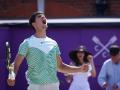 Carlos Alcaraz celebra su victoria en la final de Queen's