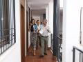 El presidente de Vimcorsa, Miguel Ángel Torrico, visita los nuevos apartamentos para mayores