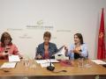 Las representantes de PSN, Geroa Bai y Contigo-Zurekin, María Chivite (c), Uxue Barkos (i) y Begoña Alfaro, han firmado el acuerdo de Gobierno de Navarra