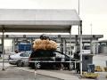 Varios vehículos en la frontera de Algeciras el día que da comienzo la Operación Paso del Estrecho (OPE)