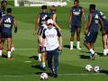 Ancelotti, en el entrenamiento de este viernes del Real Madrid