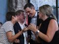 Las diputadas Isabel Rodríguez (izquierda) y Milagros Tolón junto a Sánchez y García-Page