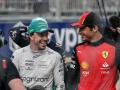 Alonso y Sainz conversando en una carrera esta temporada