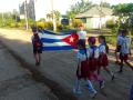 Una caminata con niños de educación primaria en Cuba
