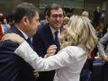 Yolanda Díaz, con Gerardo Cuerva (Ceypme) y Antonio Garamendi (CEOE)