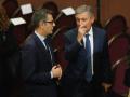 El nuevo presidente de Correos, Pedro Saura, junto al ministro de Presidencia, Félix Bolaños.