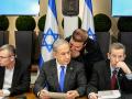 El primer ministro israelí Benjamín Netanyahu durante una reunión de su gabinete