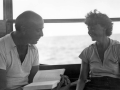 John Dos Passos junto a su mujer Katy en el barco Anita en 1932