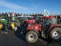 Tractores de los agricultores franceses bloquean autovías en toda Francia