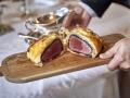 Solomillo Wellington con patatas a la inglesa