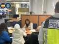 La Policía Nacional ha detenido a siete personas por falsificar documentos para obtener la residencia temporal en España