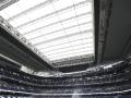 Vista del techo del estadio Santiago Bernabéu cubierto antes de un partido del Real Madrid