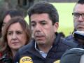 Carlos Mazón atiende a los medios de comunicación tras el incendio en Valencia