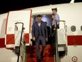 Sánchez baja del avión oficial el pasado martes tras su llegada a Brasil