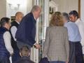 El Rey Juan Carlos, a su entrada al restaurante en Sanxenxo