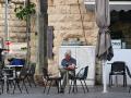 Los israelíes han tratado de hacer vida normal en Jerusalén pese a la alerta