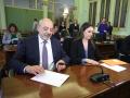 El diputado balear Sergio Rodríguez, y  la portavoz del Grupo Parlamentario Vox, Idoia Ribas