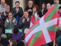 Arnaldo Otegi y Pello Otxandiano durante un mitin de la campaña